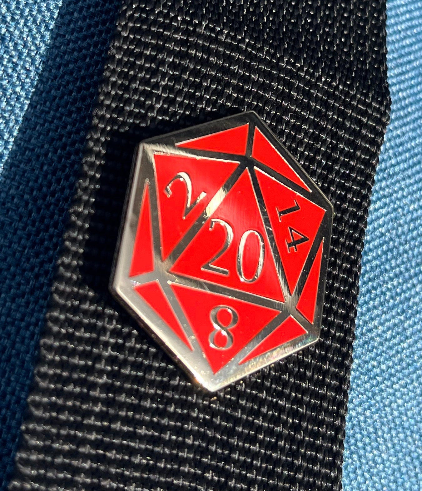 Red and Gold D20 Dice Enamel Pin – Tabletop RPG Lapel Pin for Gamers and Dungeon Masters
