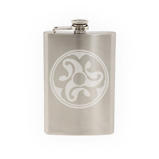 Celtic Stone #3 - Wandsworth Shield Style Celt Ornament - Etched 8 Oz Stainless Steel Flask